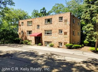 600 Virginia Ave APT F, Oakmont, PA