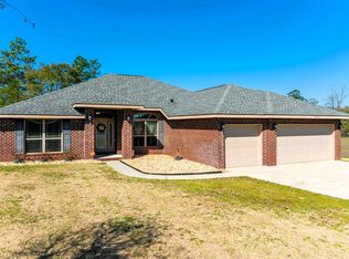2360 Barberee Dr, Crestview, FL 32536