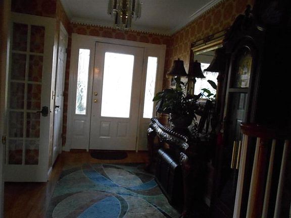 4th image of 56 N Lakeview Dr