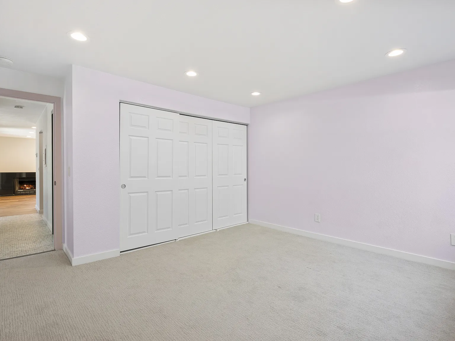 1 bed, 833 sqft, $2,100 — Photo 4