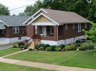 9205 Seneca Ln, Saint Louis, MO