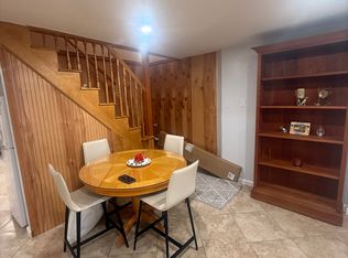 8248 Monticello Ave #B, Skokie, IL 60076