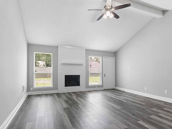 5th image of 2407 Nelwood Dr