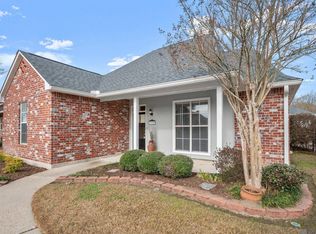 17727 Chasefield Ave, Baton Rouge, LA 70817
