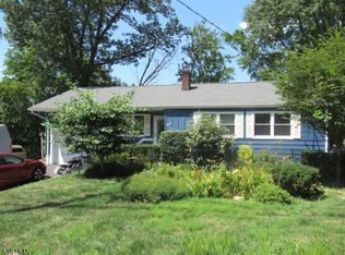 11 Highland Ave, Dover, NJ 07801