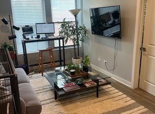 3444 N Seminary Ave #3, Chicago, IL 60657
