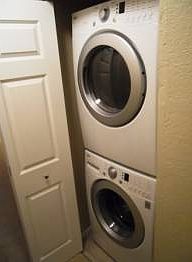 5th image of 1140 Town Centre Dr APT 9