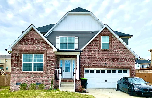 712 Banister Dr Photo 1