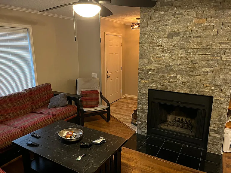 1406 Lemon Tree Ln #1 — Photo 9