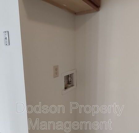 4th image of 163F Delmar Ln