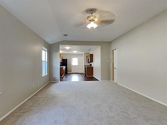 3rd image of 17210 Hawks Landing Dr