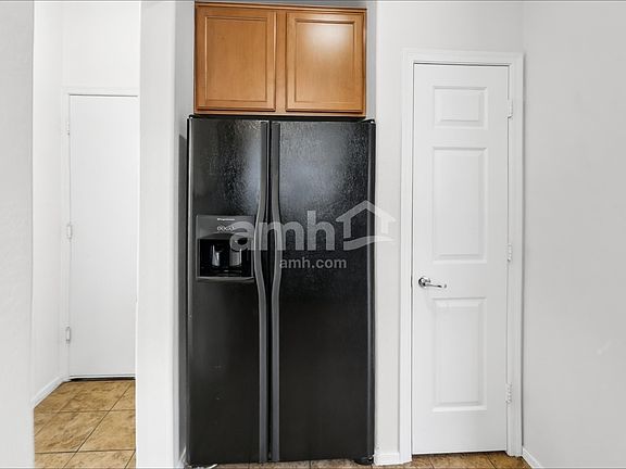 4th image of 4740 E Redfield Rd