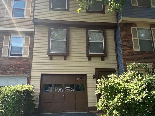 549 Winesap Ct
