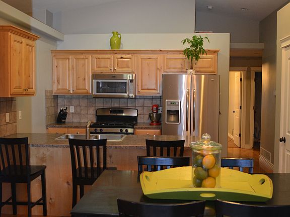 4th image of 1689 Shady Pine Dr