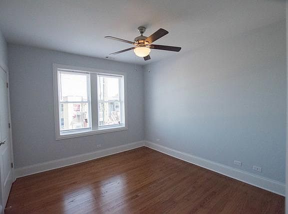 2nd image of 6319 N Artesian Ave APT 3E
