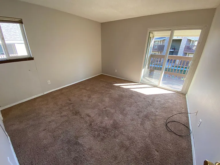 3412 S Eagle St #203 — Photo 9