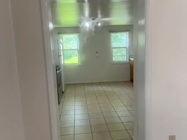 552 W Main St, Sun Prairie, WI 53590