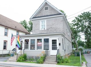 32 Robinson Ter, Plattsburgh, NY 12901