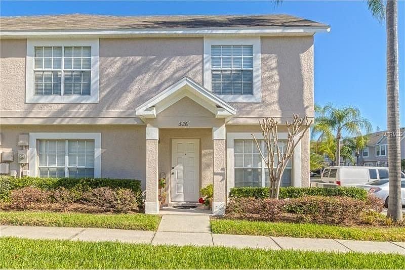 1st image of 526 Kensington Lake Cir