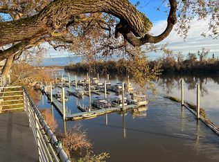 1823 Garden Hwy, Sacramento, CA 95833