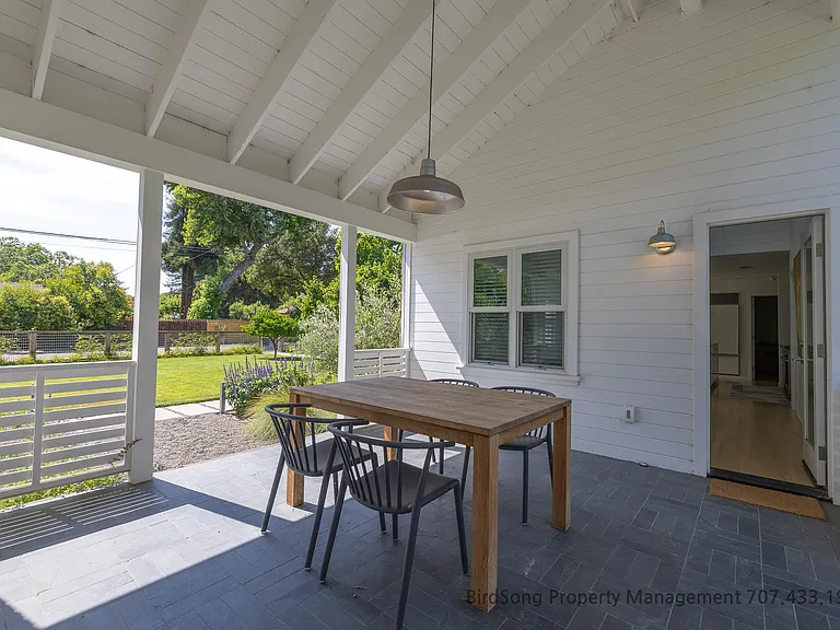 13846 Village Ave — Photo 24