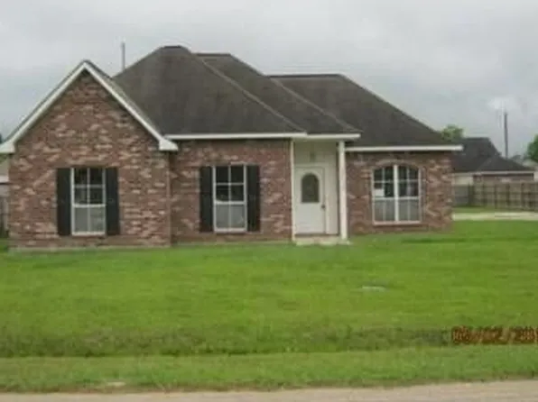 30438 Jo Ann Dr, Walker, LA 70785