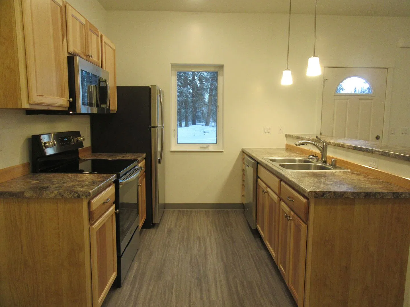 Shane 1246 — Photo 3