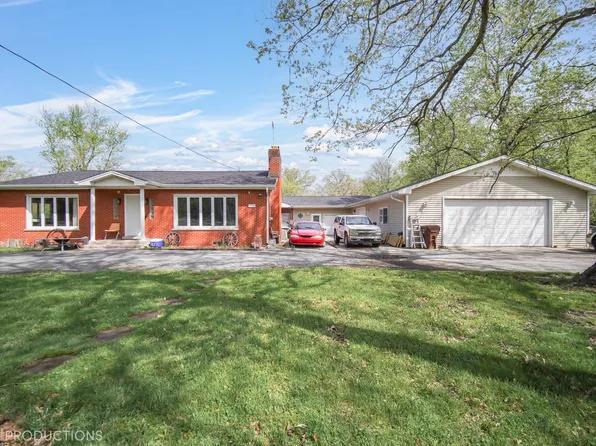 1950 W 235th St, Steger, IL 60475