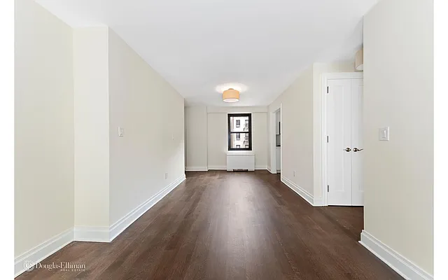 Sold by Douglas Elliman | media 14