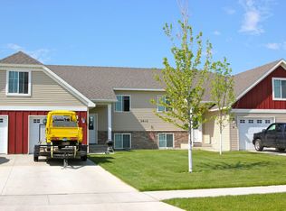2816 15th Ave NW, Minot, ND 58703