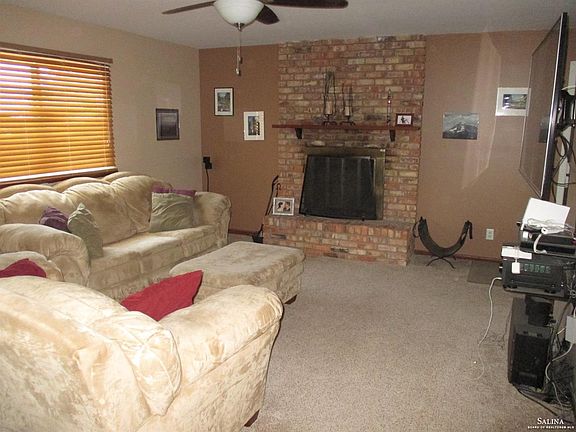 2nd image of 3621 S Ohio St