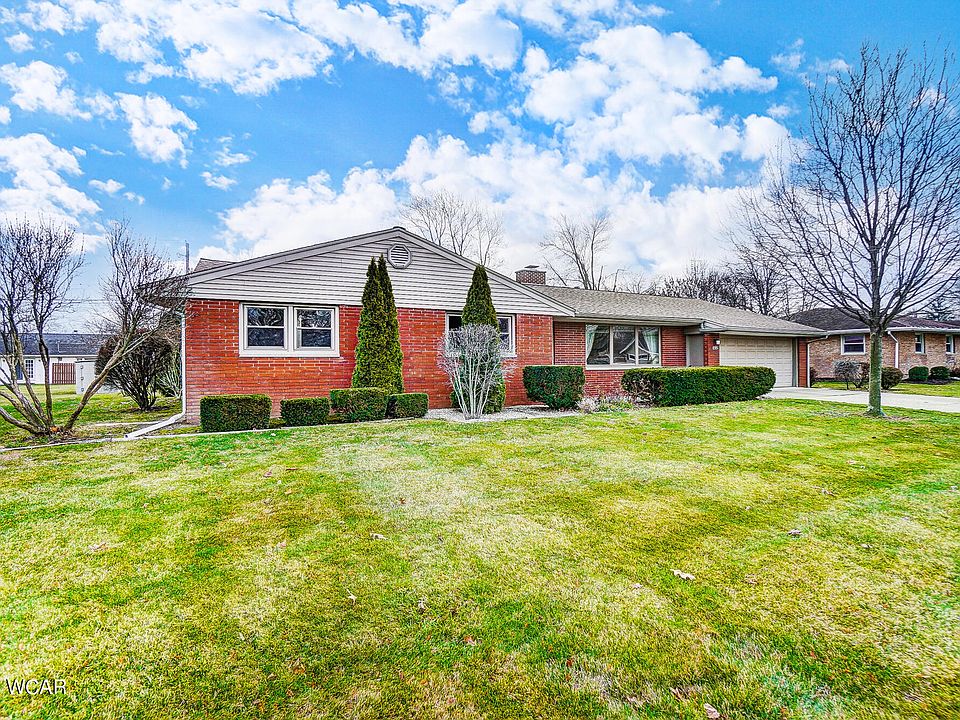 1st image of 1032 Maplewood Dr