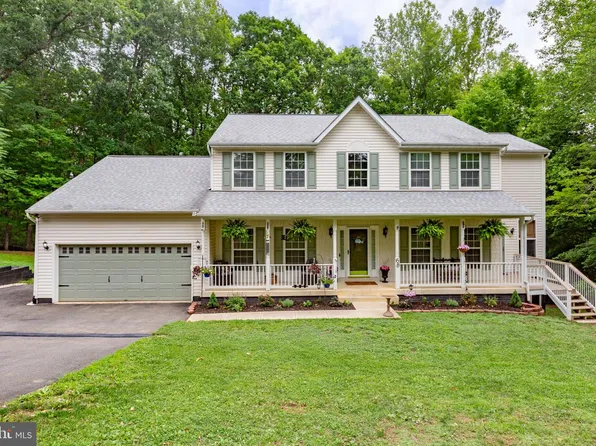 68 Coakley Ln, Fredericksburg, VA 22406