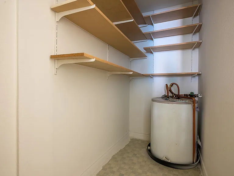 1000 Union St #110 — Photo 25