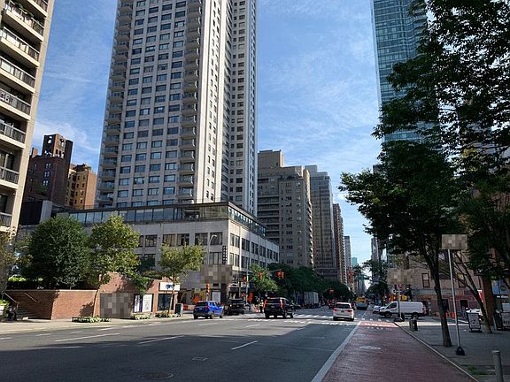 3rd image of 300 E 59th St APT 3206