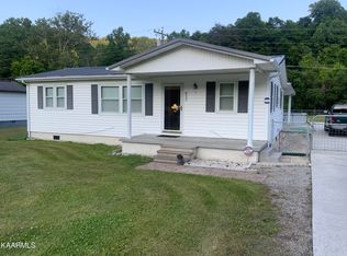 933 Briceville Hwy, Rocky Top, TN 37769