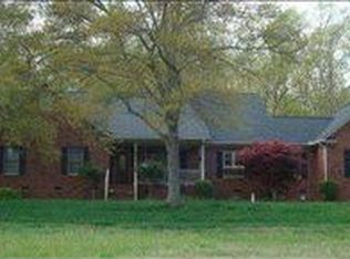 1023 Garrison Rd, Pelzer, SC 29669