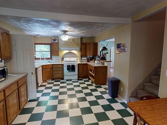 2nd image of 9232 Vista Del Arroya Dr