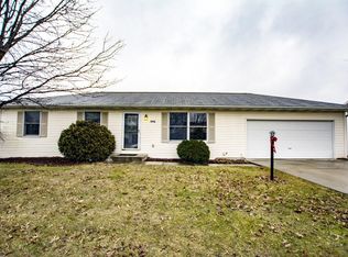 948 Lantern Ln, Goshen, IN 46526