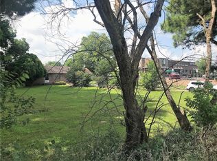 3331 SW 14th St, Bentonville, AR 72712