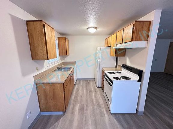 5th image of 2203 SE 96th Dr