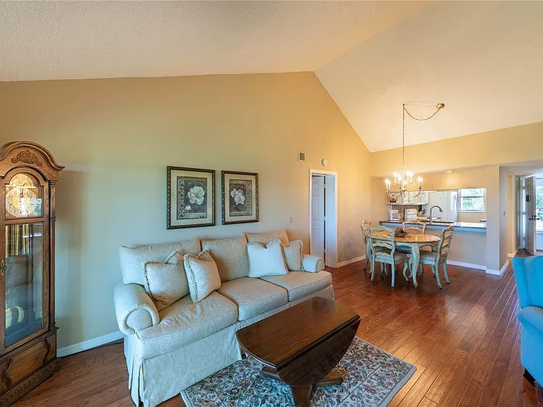 437 Cerromar Ln #525 — Photo 11