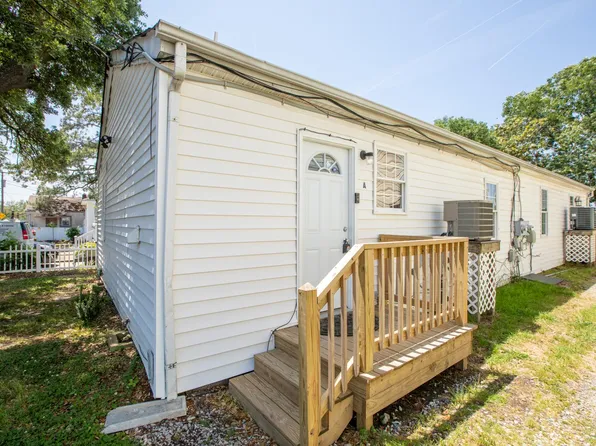 9537 20th Bay St #A, Norfolk, VA 23518