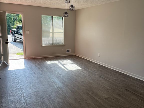 5th image of 238 Vernoy Aiken Rd