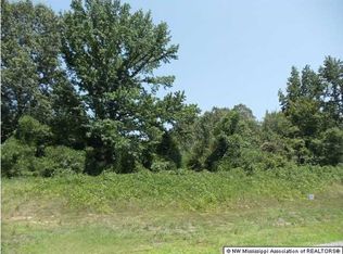 5524 Poplar Corner Rd, Walls, MS 38680