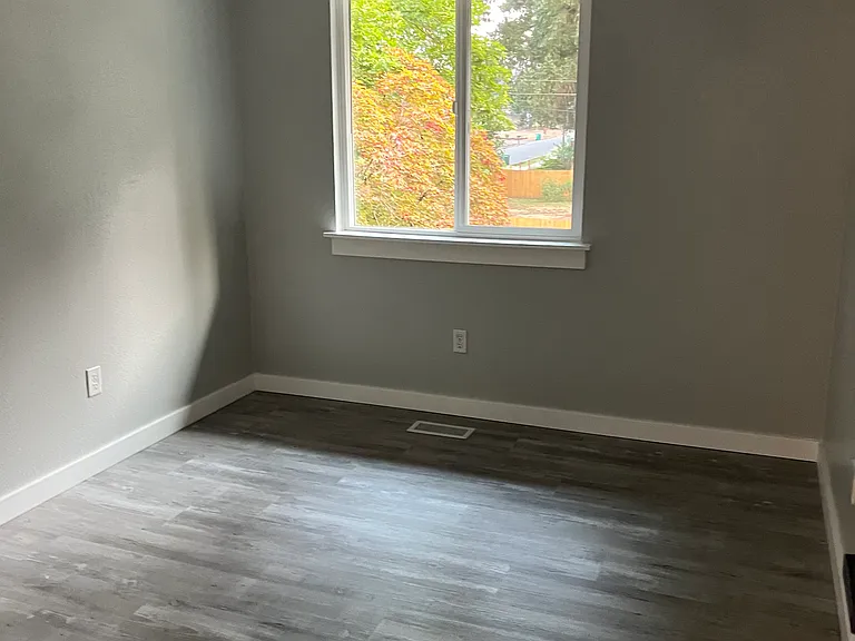 6921 SE Queen Rd — Photo 7