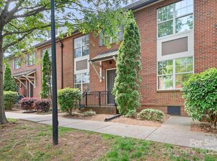 119 Steinbeck Way APT E, Mooresville, NC 28117