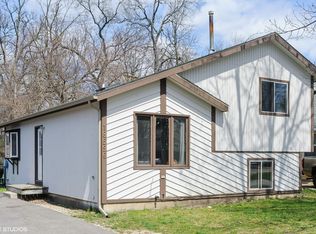 18596 W Main St, Grayslake, IL