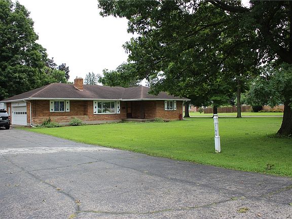 3rd image of 1180 S Alex Rd