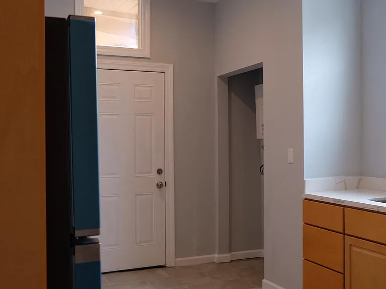 1480 Waller St #6 — Photo 10